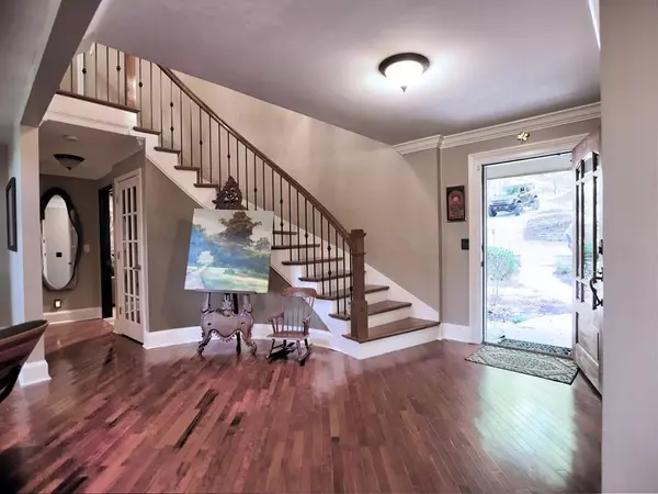 Alpharetta, GA 30022,240 Fairway Ridge DR