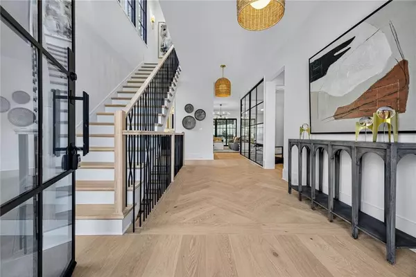 Atlanta, GA 30306,991 Courtenay DR NE