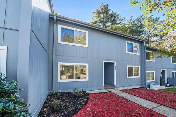 Austell, GA 30168,937 Pine Oak TRL