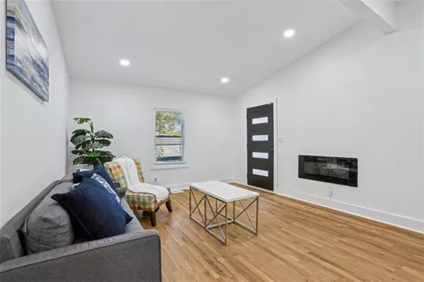 Atlanta, GA 30318,858 Hall ST NW