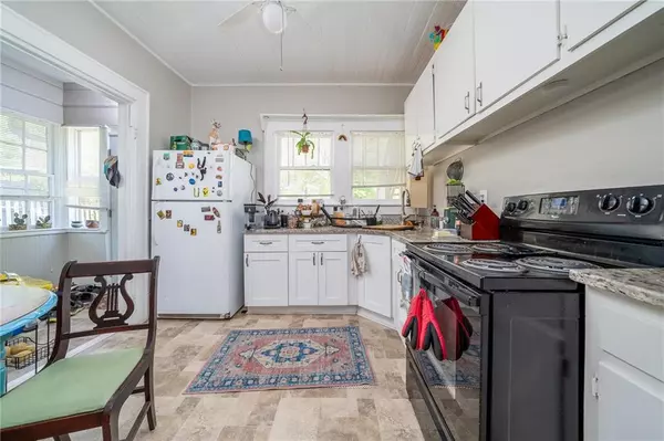 Stone Mountain, GA 30083,5502 E Mountain ST