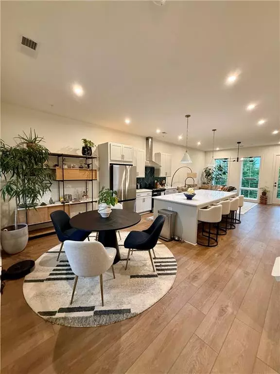 Atlanta, GA 30318,1276 Longreen TER NW #10