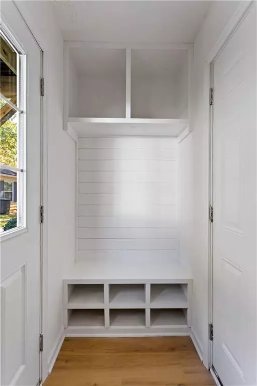 Marietta, GA 30075,1360 Surrey Lane SW