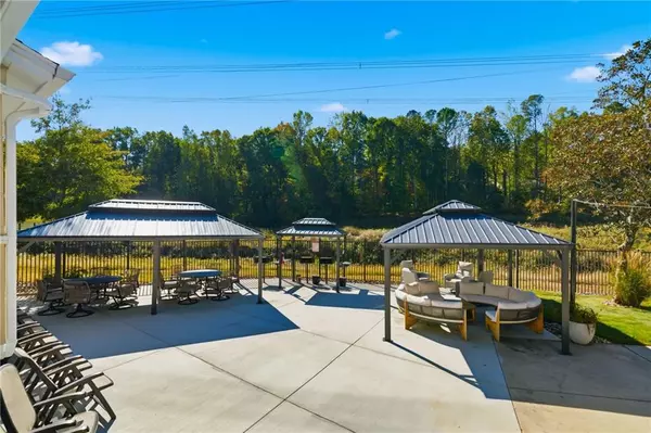 Atlanta, GA 30350,1015 Wingate WAY