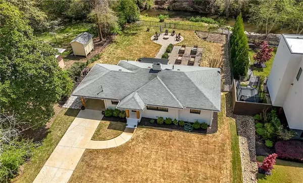 Atlanta, GA 30342,4237 Rickenbacker WAY NE