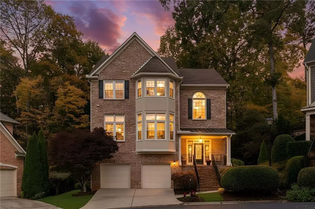 Atlanta, GA 30319,992 Wescott LN