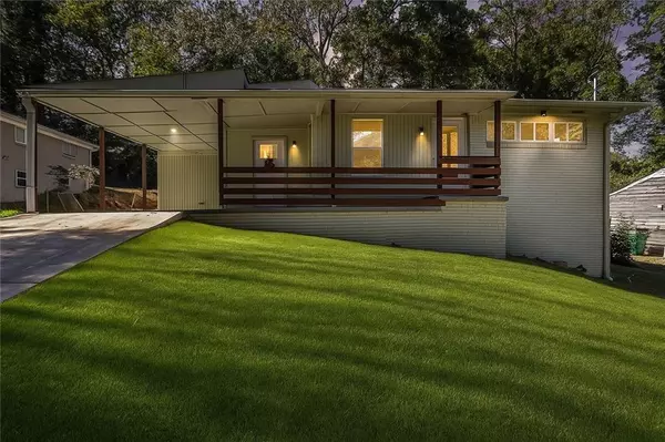 2115 Nichols LN, Decatur, GA 30032