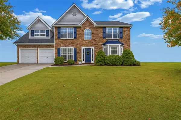 3941 OAK CROSSING DR, Suwanee, GA 30024