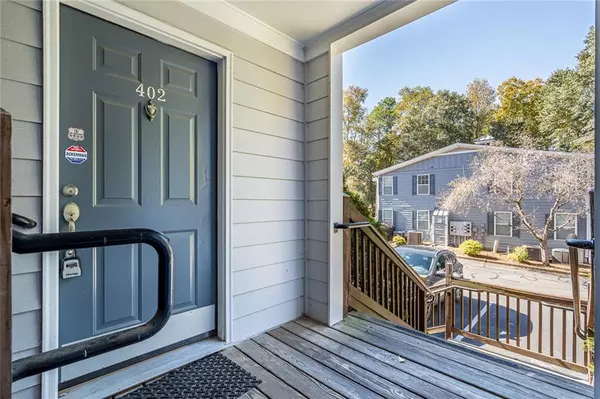 Smyrna, GA 30080,402 Madison LN SE #402