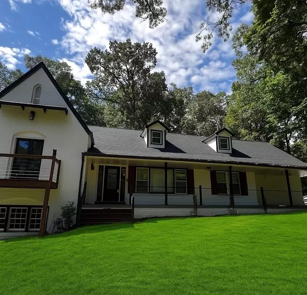 2340 Highview RD, Atlanta, GA 30311