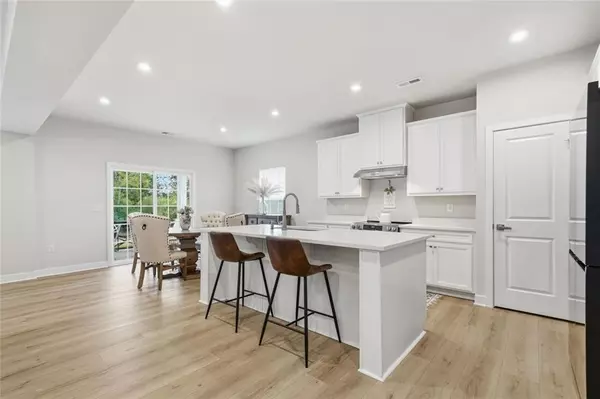 Calhoun, GA 30701,157 Asbury CIR