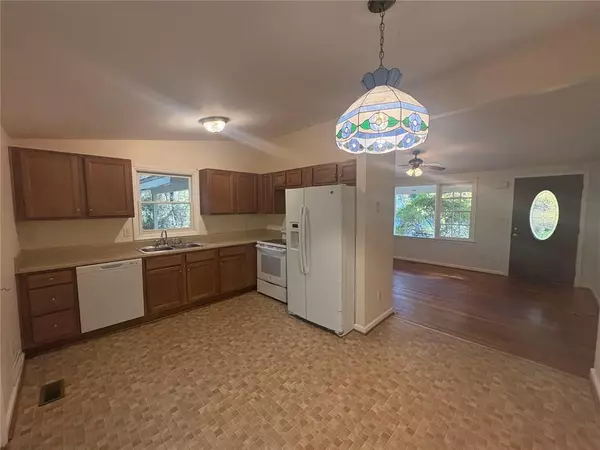 Marietta, GA 30060,2036 Favor RD SW