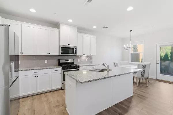 Woodstock, GA 30189,319 Hayden CIR