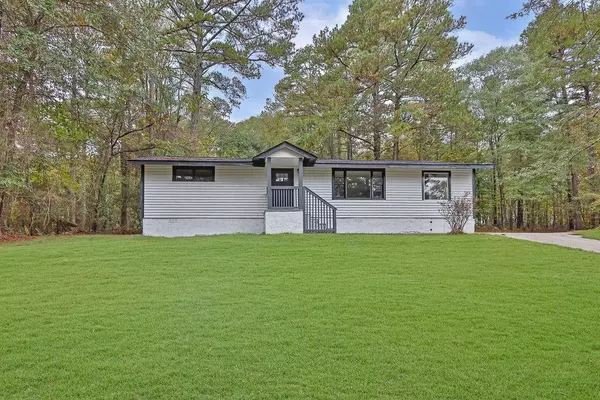 Conyers, GA 30012,2488 Hi Roc CIR NE