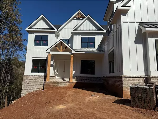 Hoschton, GA 30548,501 MEADOW LAKE TER