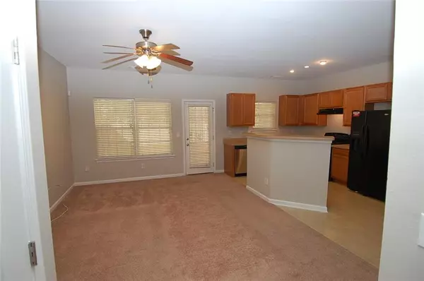 Lithonia, GA 30058,6956 Rogers PT