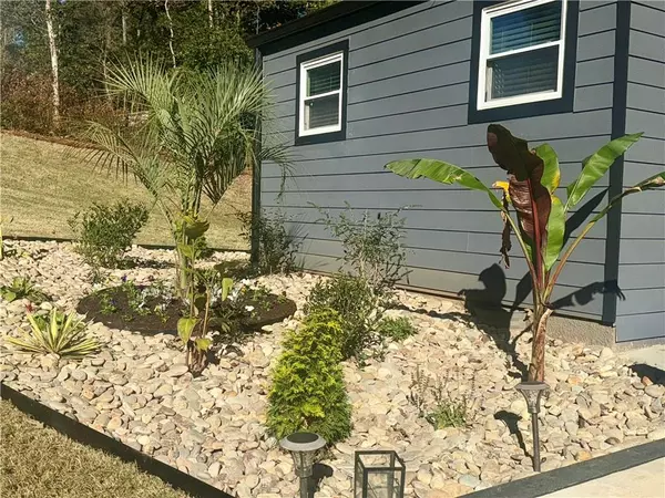 4700 S Seminole DR, Douglasville, GA 30135