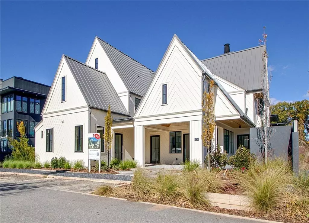 Fayetteville, GA 30214,100 Carlyle LN