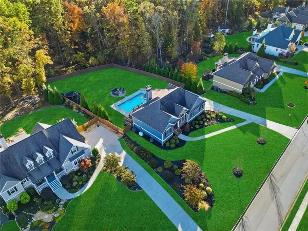 White, GA 30184,220 Wilshire TER