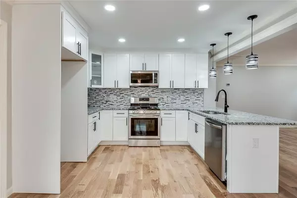 Atlanta, GA 30360,2575 Barrylynn DR