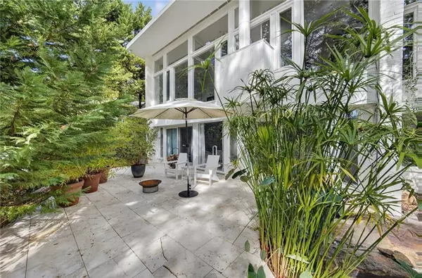 Atlanta, GA 30324,1196 Converse DR NE