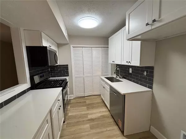 Marietta, GA 30068,501 Park Ridge CIR