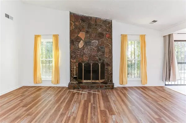 Riverdale, GA 30296,135 BEETHOVEN CT