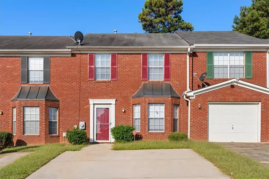 5583 Windfall LN, Lithonia, GA 30058