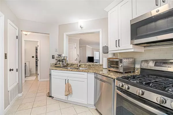 Atlanta, GA 30309,244 13TH ST NE #116