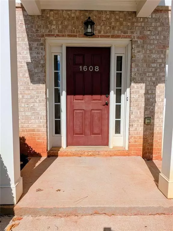 Decatur, GA 30032,1608 AUSTIN MEADOWS DR