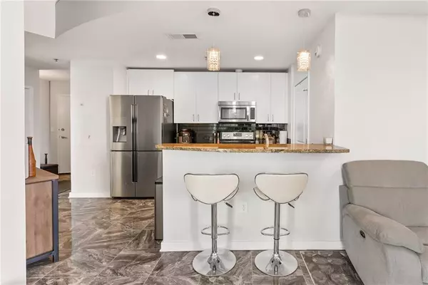 Atlanta, GA 30363,361 17th ST #1203