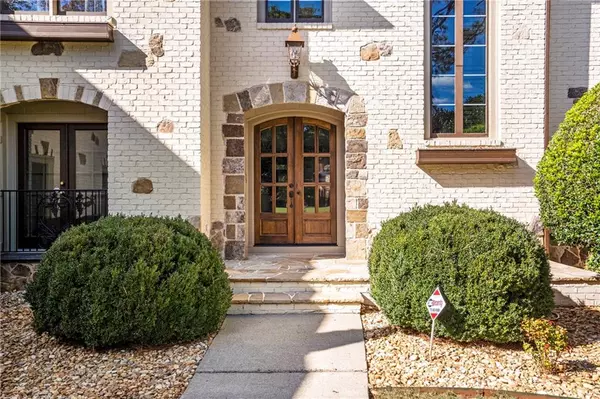 Milton, GA 30004,325 White Columns CT