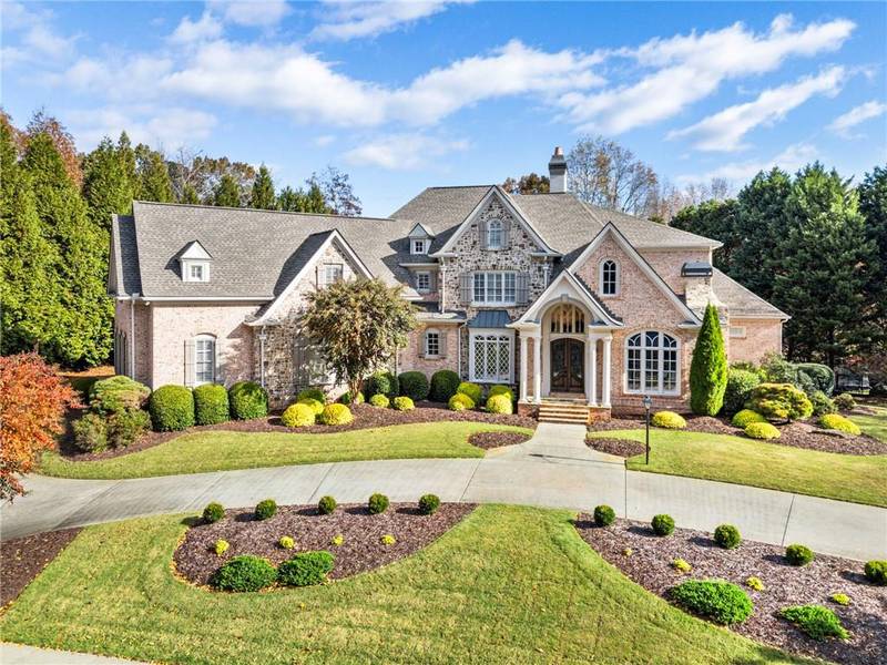 648 Glenover DR, Milton, GA 30004