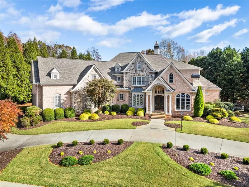 648 Glenover DR, Milton, GA 30004