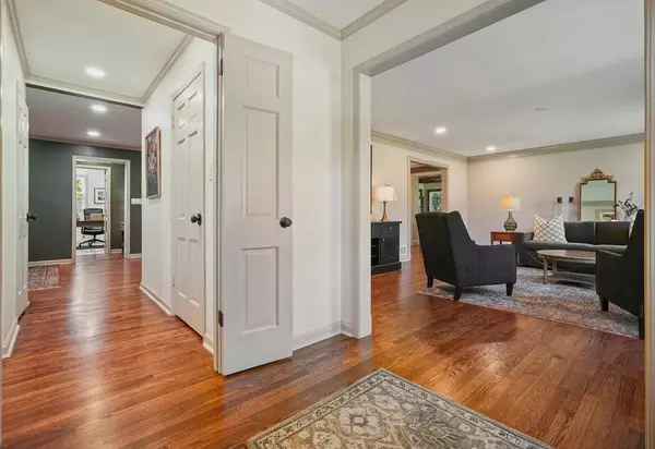 Marietta, GA 30064,662 Bouldercrest DR SW