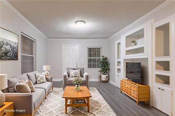 Atlanta, GA 30311,2817 Burton RD NW