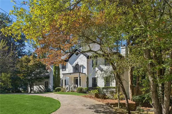 Atlanta, GA 30327,5460 E Idlewood LN