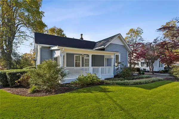 327 Stewart AVE NW, Marietta, GA 30064