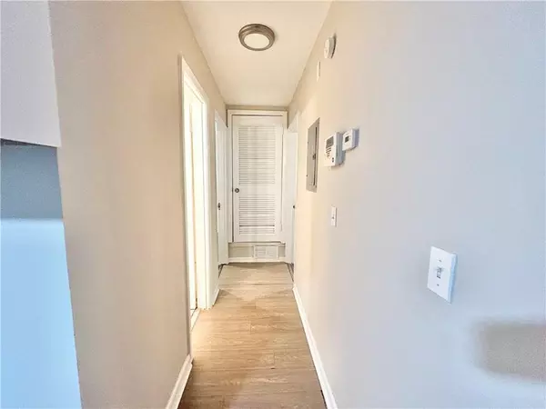 Union City, GA 30291,6450 Raymond DR