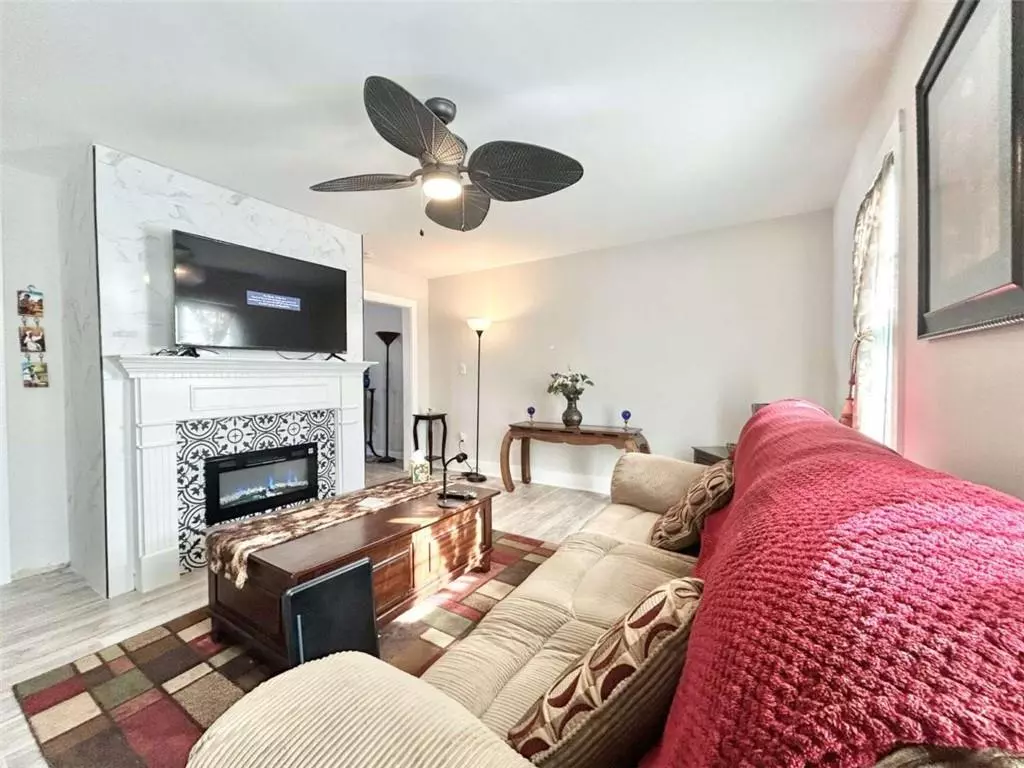 Mcdonough, GA 30253,6031 Ambassador DR