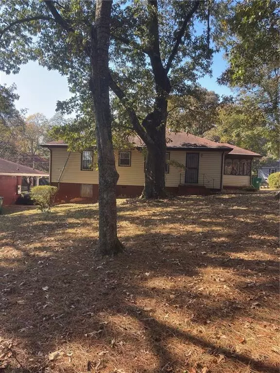 Atlanta, GA 30316,2090 Hilburn DR