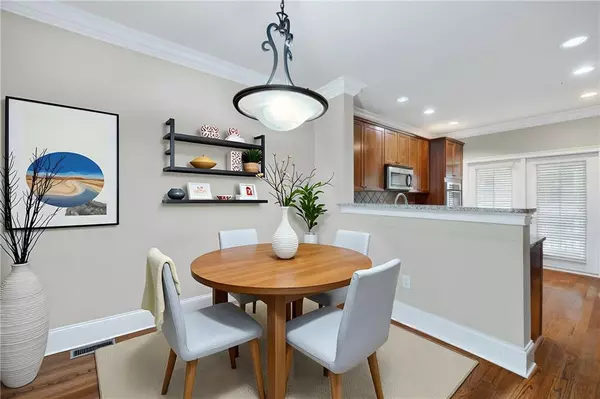 Atlanta, GA 30328,6459 Chariot ST #35