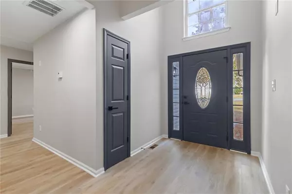 Sugar Hill, GA 30518,5390 Regency Lake CT