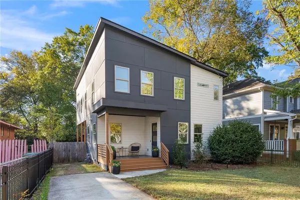 Atlanta, GA 30317,210 LOCUST ST NE