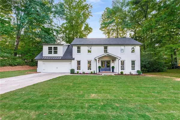 Dunwoody, GA 30338,4942 Lakeland Woods Court