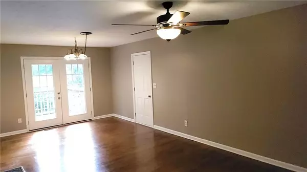 Cumming, GA 30040,211 Pine Forest DR