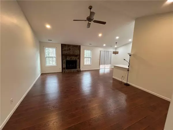 Lawrenceville, GA 30043,1260 Della WAY