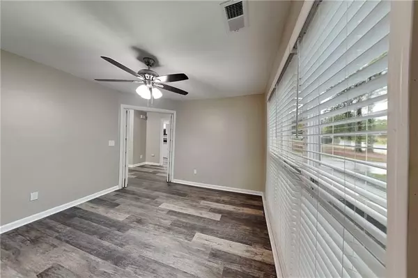 Flowery Branch, GA 30542,6072 Devonshire DR