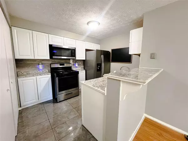 Tucker, GA 30084,6379 WEDGEVIEW CT