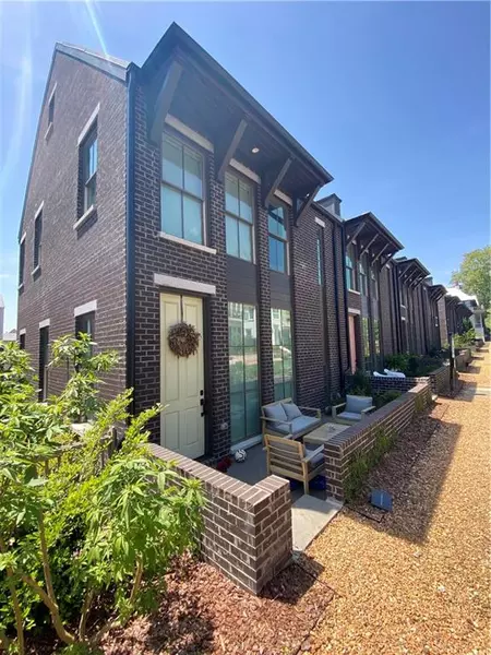 210 Glasgow LN, Fayetteville, GA 30214